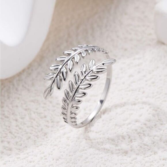 Stainless Steel Leaf Ring open adjustable - Picture 7 of 14